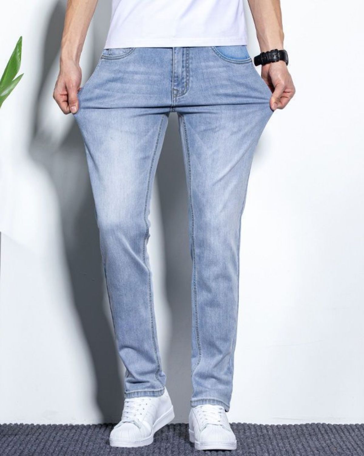 Fernan - Modern Fit Light Wash Jeans for Men