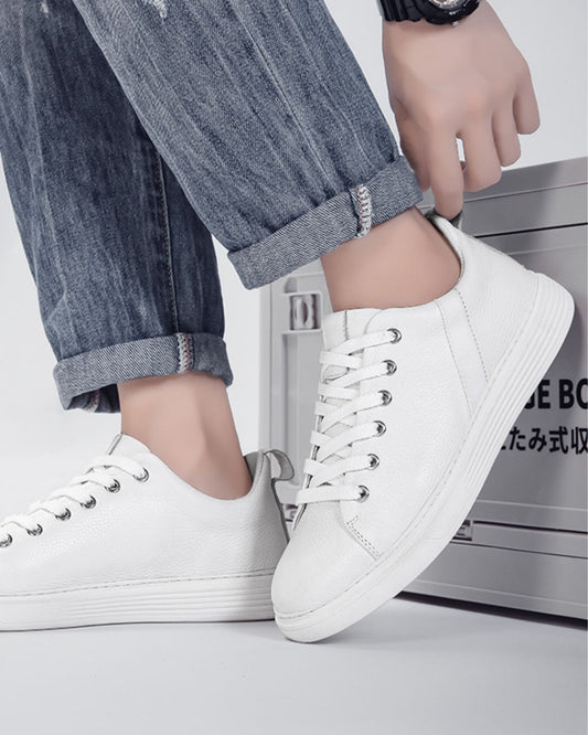 Ian - Classic White Low-Top Trainers for Men
